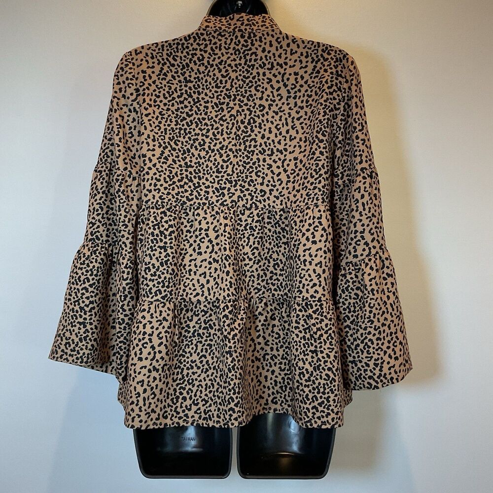 Tuckernuck Leopard Print Tiered Ruffleβ Blouse XS Tan Black Animal Print - Picture 3 of 7